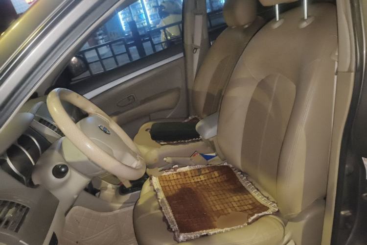 Used Nissan Sylphy 2012 Classic 1.6XE Automatic Comfort Edition Left Front Seat