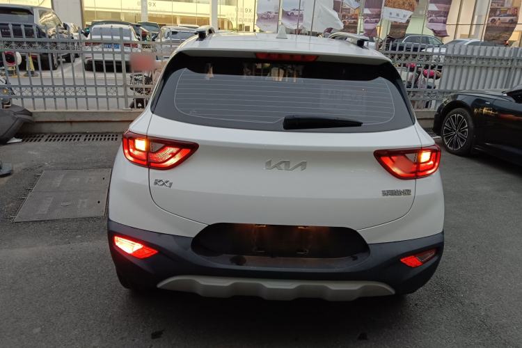 Used Kia kx1 Stonic 2021 1.4L CVT Fun Edition
