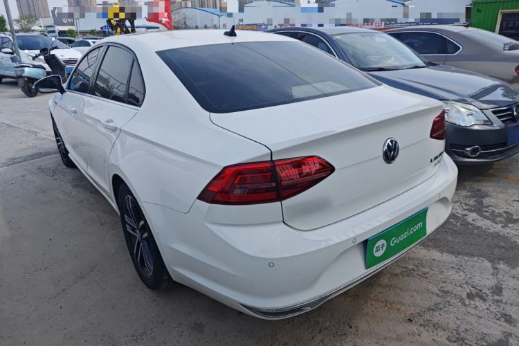 Used Volkswagen Lamando 2021 280TSI DSG Comfort Edition Rear Left 45 Deg