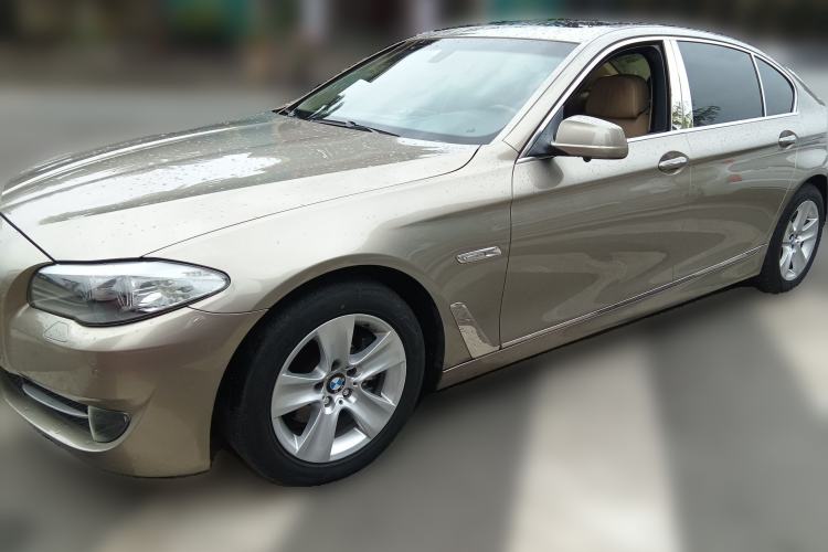 Used BMW 5 Series 2011 528Li Luxury Model
