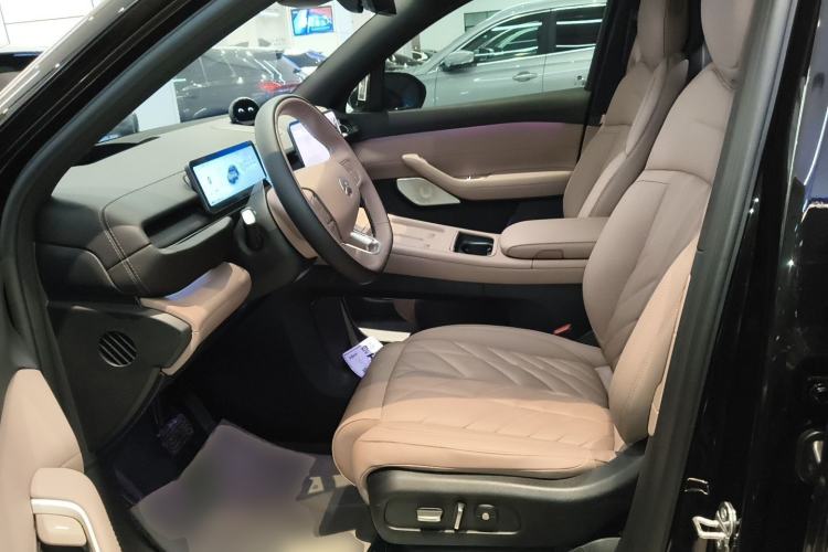 Used Nio ES6 2025 75 kWh
