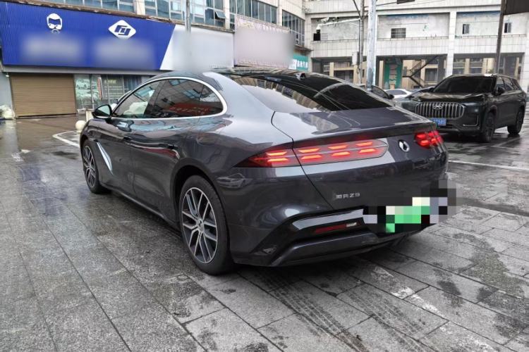 Used Denza Z9 2024 1100 km Four-Wheel Drive Max Version