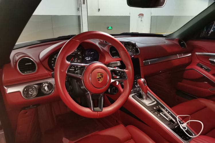 Used Porsche 718 2022 Boxster 2.0T
