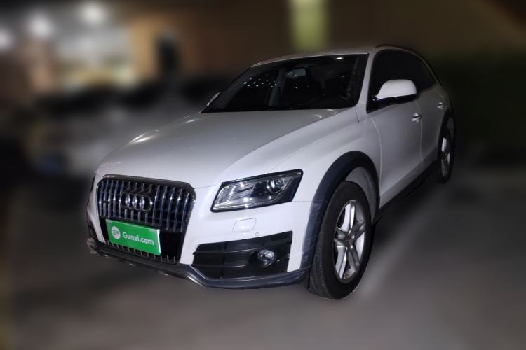 Used Audi Q5 2017 Plus 40 TFSI Technology Model