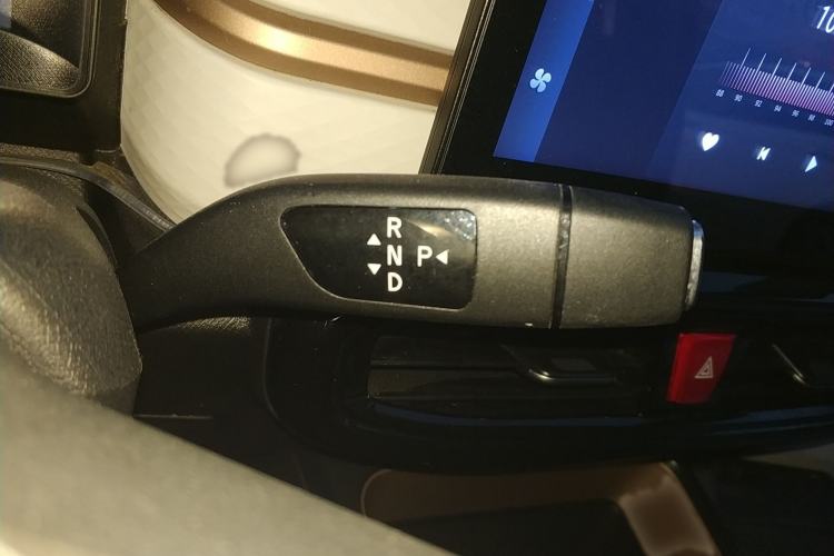 Used JAC Yiwei E10X 2024 Charming Edition 301km Lite
