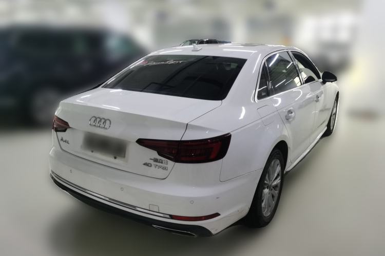 Used Audi A4L 2019 40 TFSI Ambition China VI Rear Right 45 Deg