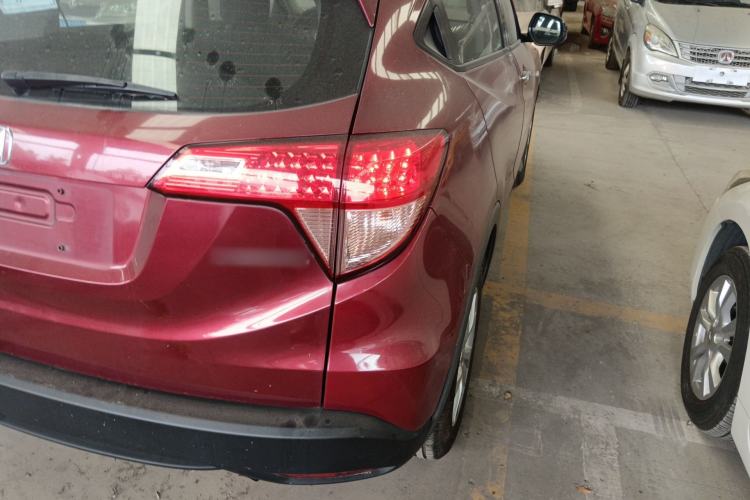 Used Honda Vezel 2015 1.5L CVT two-wheel drive Comfort trim Exterior 3