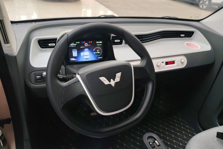 Used Wuling Hongguang MINIEV 2022 Macaron Premium Model – Lithium Iron Phosphate
