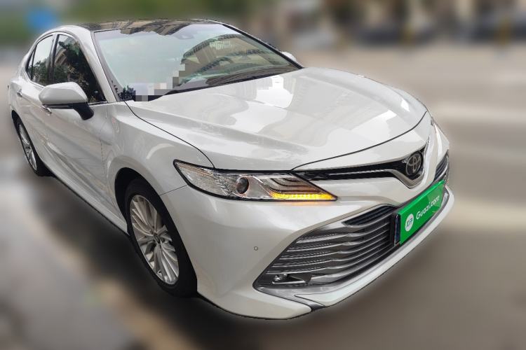 Used Toyota Camry 2019 2.5G Luxury Edition China VI Standard Front Right 45 Deg