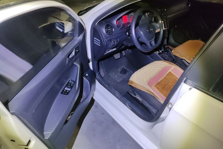 Used Volkswagen Jetta 2017 1.5L Automatic Fashion Model Driver Seat