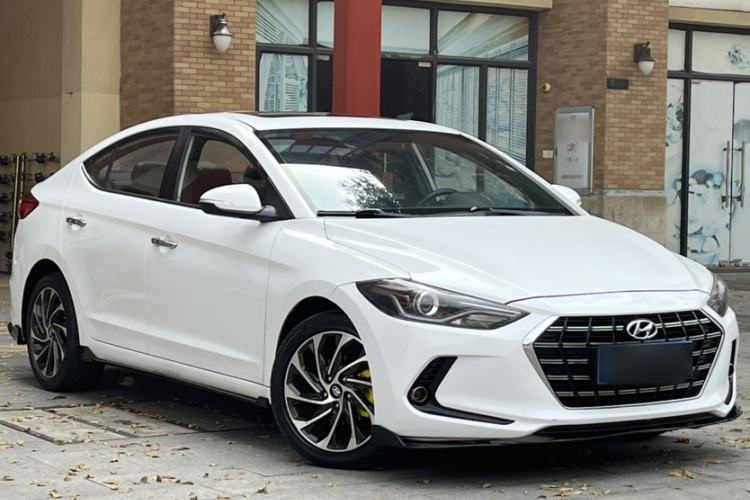 Used Hyundai Elantra (6th Generation / Lingdong) 2019 1.4T Dual-Clutch Xuan Dong · Dynamic Model