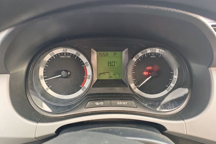 Used Skoda Fabia 2016 1.4L Automatic Car Enjoy Edition
