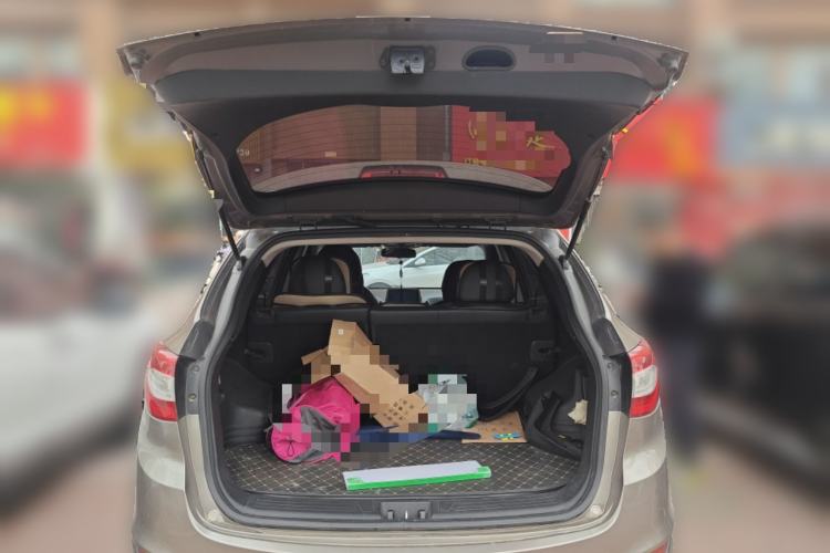 Used Hyundai ix35 2013 2.0L Automatic Two-Wheel Drive Smart GLS China IV Standard
