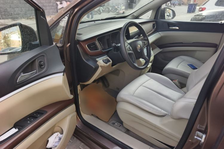 Used Buick GL8 2018 28T Comfort Model China VI Standard