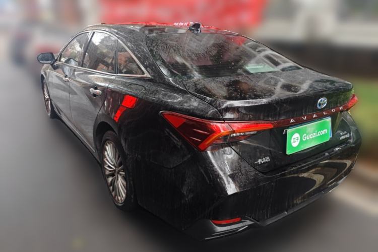 Used Toyota Avalon 2019 Dual-Engine 2.5L XLE Prestige Version China VI Standard
