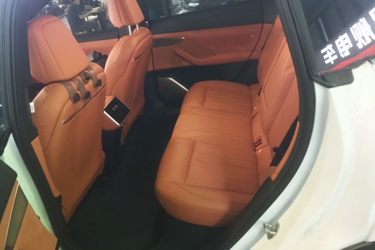 Used ONVO L60 2024 60 kWh Rear-Drive Version
