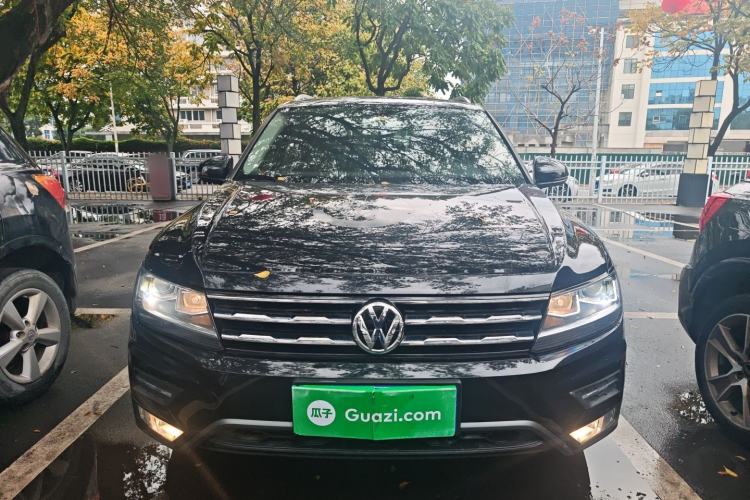 Used Volkswagen Tiguan L 2019 Updated Version 330TSI Automatic Two-Wheel Drive Panoramic Comfort Edition China VI Standard
