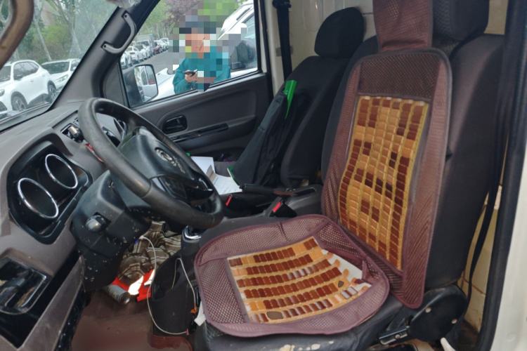 Used Dongfeng Yufeng EM26 2023 High-End Model 41.86 kWh CATL Left Front Seat