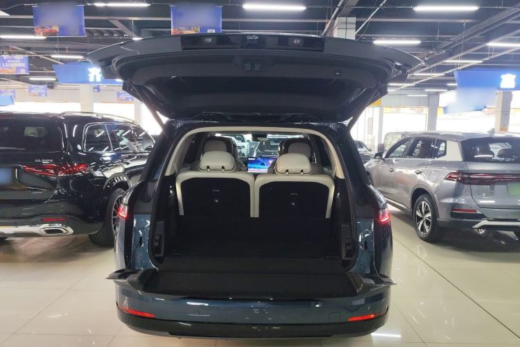 Used Lynk & Co 900 2025 2.0T Ultra