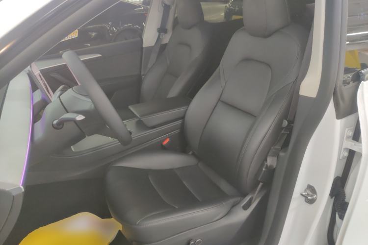 Used Tesla Model Y 2023 High-Performance All-Wheel-Drive Version