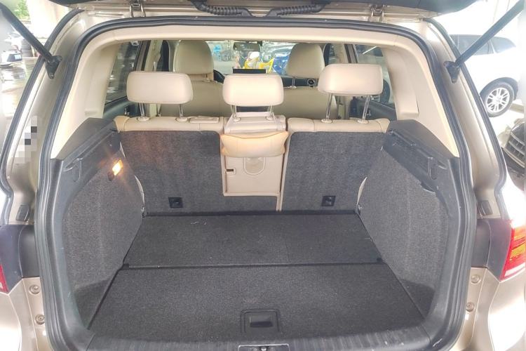 Used Volkswagen Tiguan 2013 1.8 TSI Automatic All-Wheel Drive Luxury Model Trunk