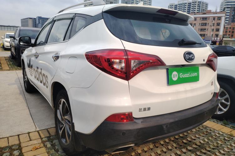 Used BYD Song 2016 1.5TI Manual Luxury Model
