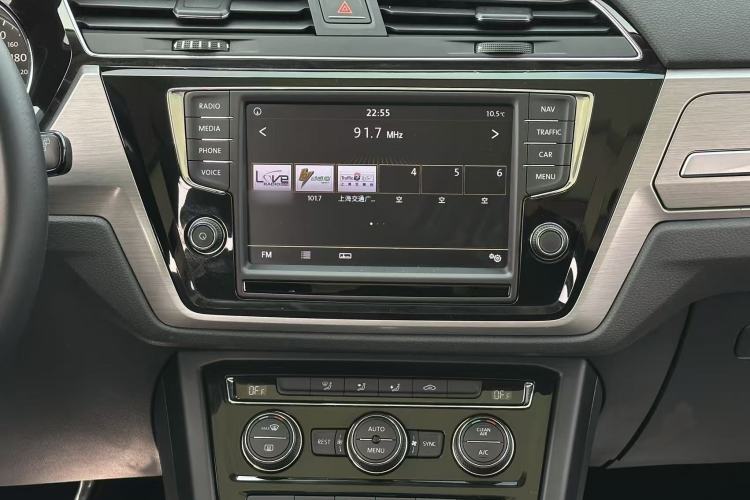 Used Volkswagen Touran 2018 Volkswagen Touran L 280TSI DSG Comfort Edition 7-seater