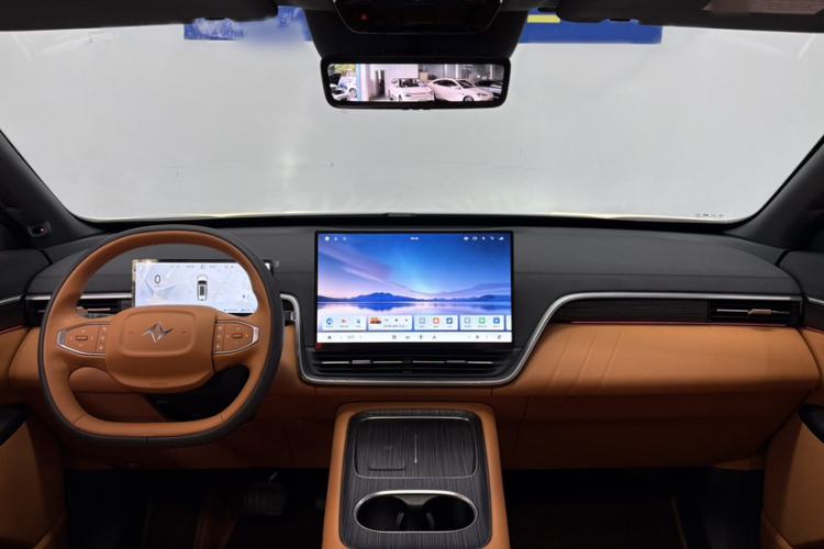 Used Dongfeng eπ eπ008 2025 210 Ultra Range-Extended Version 5 Seats
