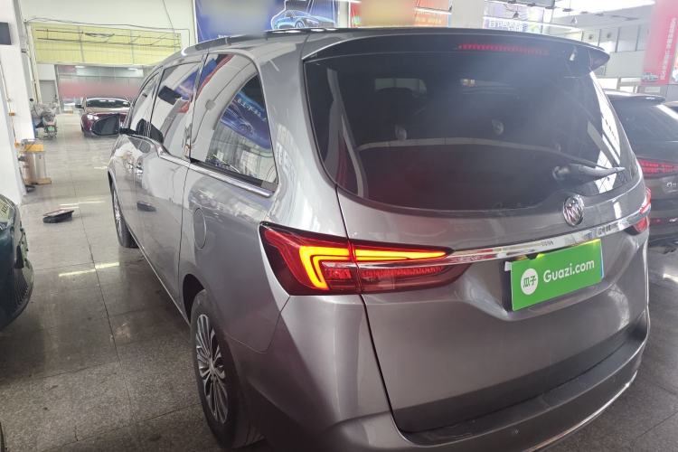 Used Buick GL8 2021 Land Cruiser Executive Class 652T Comfort Model
