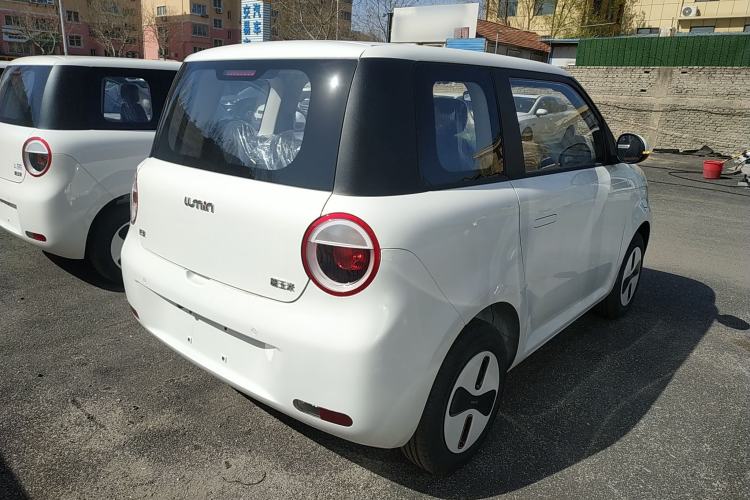 Used CHANGAN NEVO Lumin 2026 Model Treasure Edition 205km Passionate Beige Ningde Rear Right 45 Deg