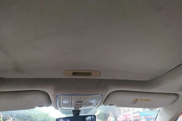 Used Geely Auto Vision X6 2016 1.8L Manual Luxury Model