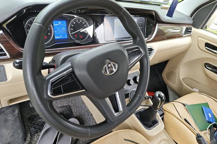 Used Kuayue Kuayue Xing V7 2022 1.6L Gasoline Comfort Version 5-Seater Dual-Door Design – DAM16KR