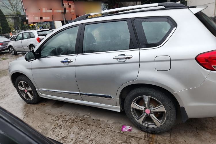 Used Haval H6 2013 Upgraded Model 1.5T Manual Two-Wheel Drive Elite Version