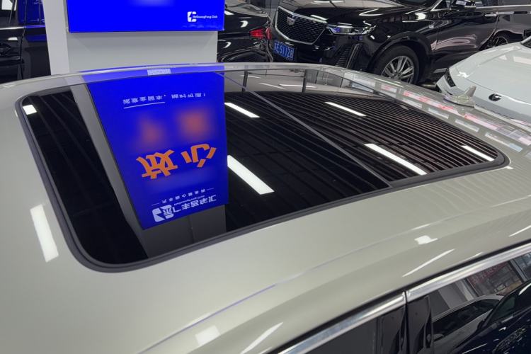 Used Audi A4L 2019 40 TFSI Fashion Edition China VI Emission Standard Roof