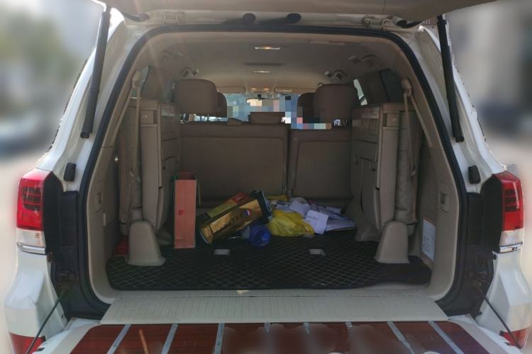 Used Toyota Land Cruiser 