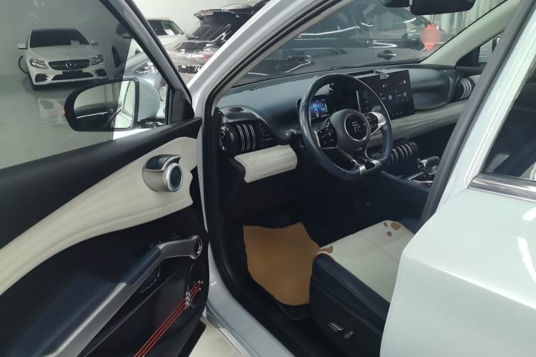 Used BYD Yuan PLUS 2022 430 km Luxury Version Driver Seat