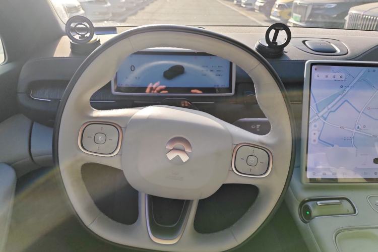 Used Nio ES6 2024 75 kWh
