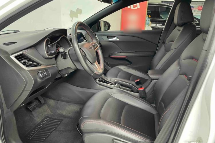 Used Chevrolet Monza 2022 Light Hybrid RS 330T Automatic Comfort Edition Interior 2