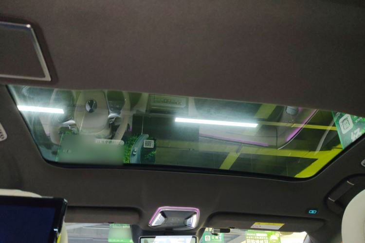 Used Denza Z9 2024 1100 km All-Wheel-Drive Ultra Version
