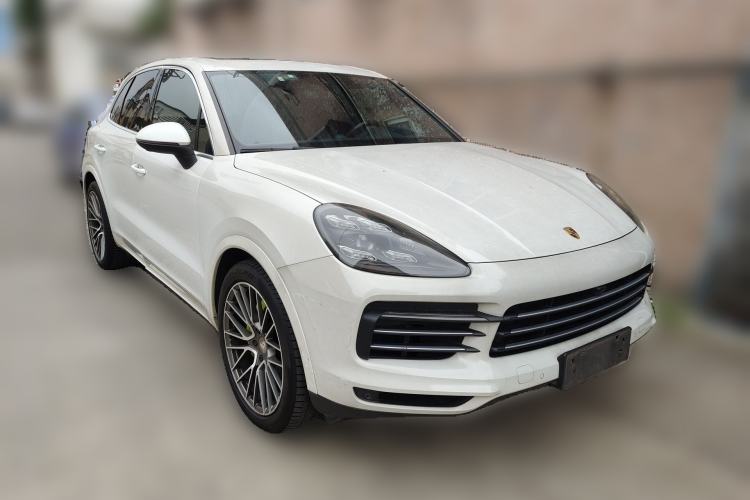 Used Porsche Cayenne 2019 Cayenne 3.0T Front Right 45 Deg