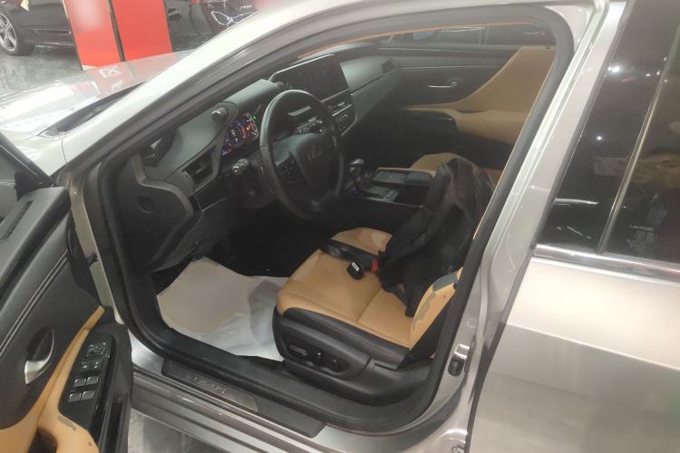 Used Lexus ES 2021 260 Excellence Edition