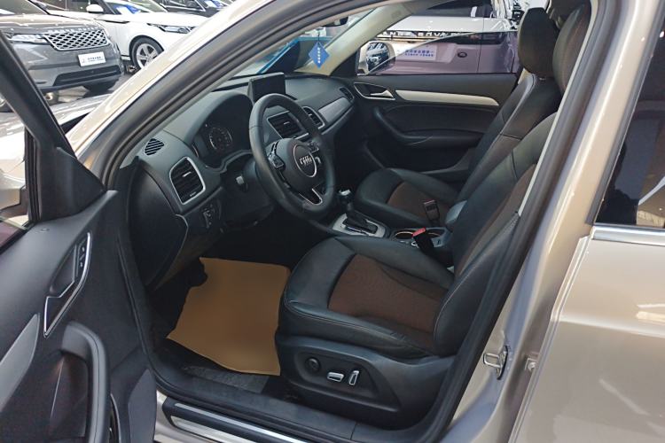 Used Audi Q3 2018 30th Anniversary Edition 35 TFSI Fashion Model
