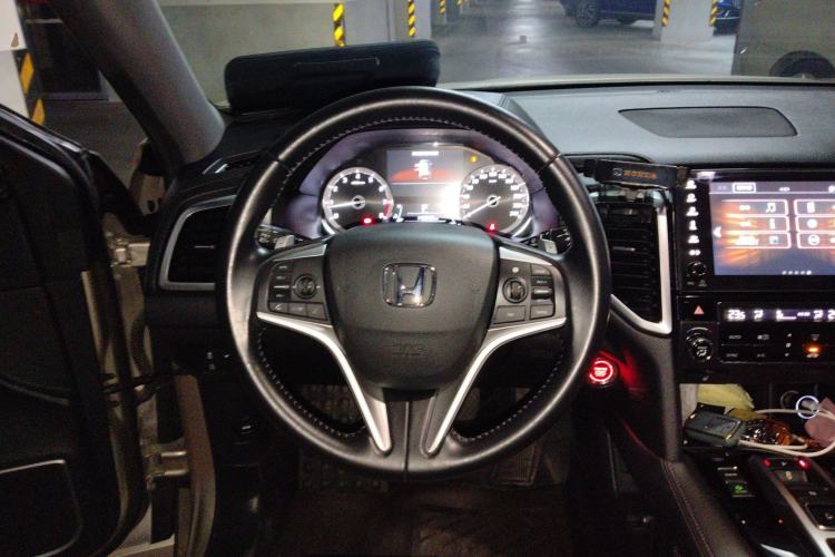 Used Honda UR-V 2017 370TURBO 2WD Prestige Edition China V