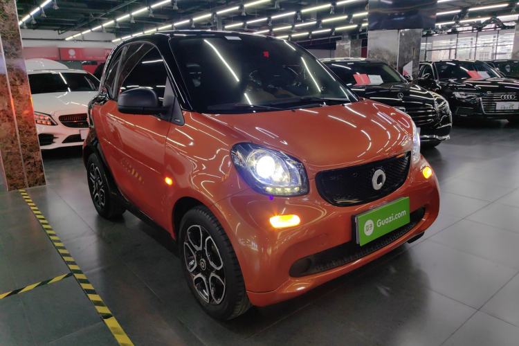 Used smart fortwo 2019 0.9T 66kW Hardtop Wind Power Edition China VI Exterior 2