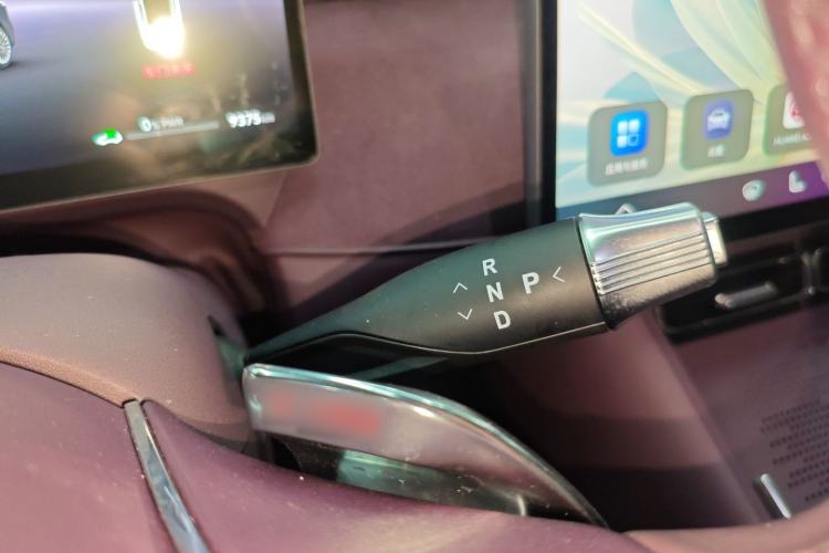 Used VOYAH FREE 2025 Model FREE+ Four-Wheel-Drive Qiankun Edition