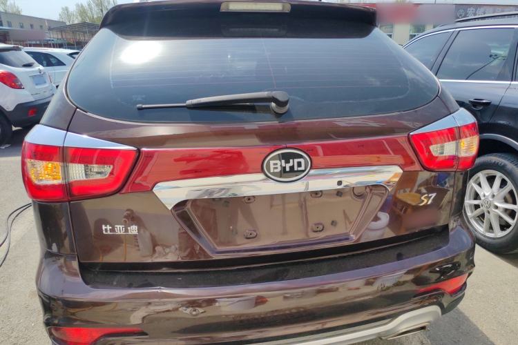 Used BYD S7 2016 2.0T Automatic Prestige Plus
