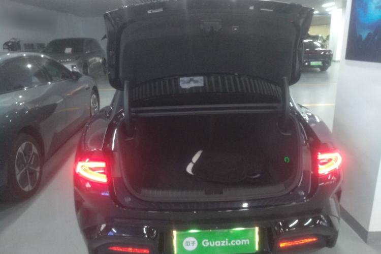Used Xiaomi Auto SU7 2024 Rear-Drive Long-Range Intelligent Driving Version
