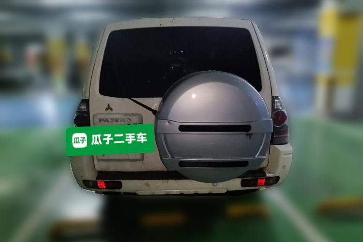 Used Mitsubishi Pajero 2011 V73 3.0L MT GL Rear