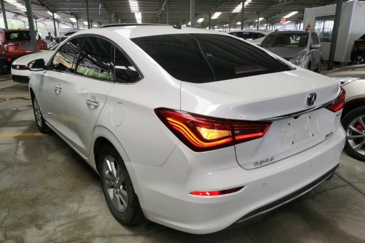 Used CHANGAN Eado 2019 High-Energy Edition 1.6L GDI Automatic Pioneer Model China VI Standard
