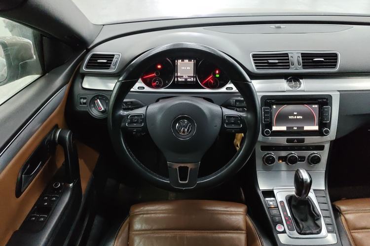 Used Volkswagen FAW-Volkswagen CC 2013 1.8TSI Luxury Model Steering Wheel
